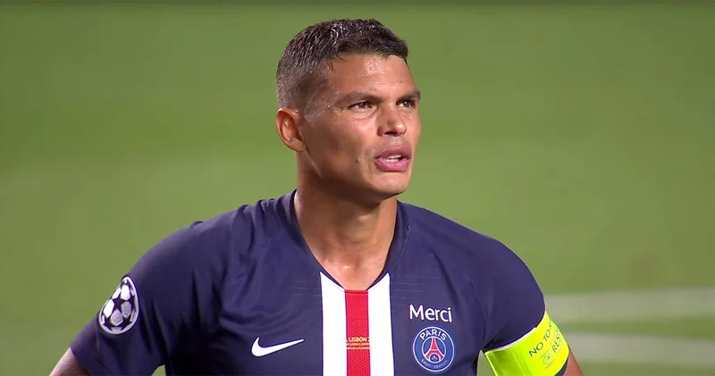 Tiaqo Silva 41 yaşında Porto ilə anlaşdı