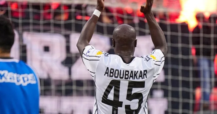 Vensan Abubakar “Neftçi”dən ayrılır? Klubdan AÇIQLAMA