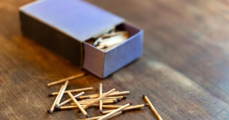 Tualet və hamama kibrit qutusu qoyun: Səbəbi sizi təəccübləndirəcək