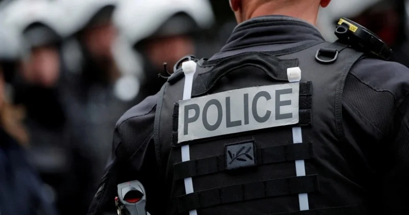 Fransada naməlum şəxs qatarda sərnişinlərə hücum edib