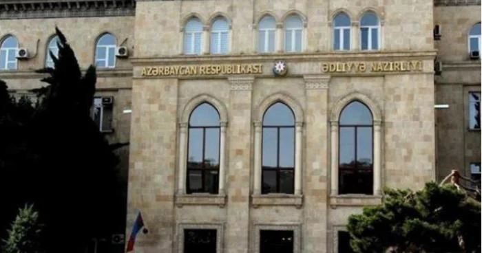 Nazirlik Namiq Ağalarovdan 42 min manata ofis icarəyə götürüb