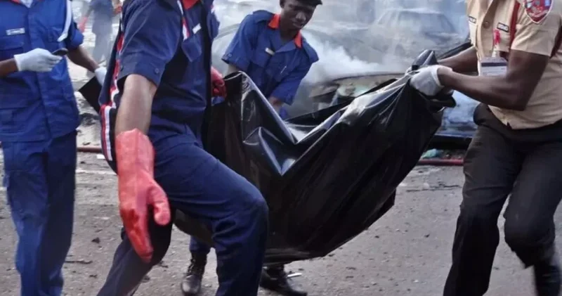 Nigeriyada bazar qan gölünə çevrildi Onlarla insan öldürüldü