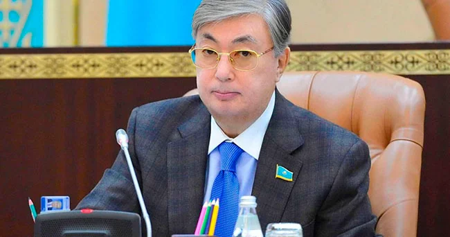 Tokayev: Bəzi biznesmenlər özlərini siyasi rejimin qurbanı kimi təqdim edirlər