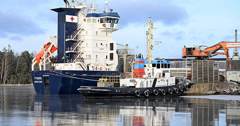 Finlandiya telekommunikasiya kabelinə zərər vurmaqda şübhəli bilinən Fitburq gəmisinin heyət üzvünün həbs olunması barədə qərar qəbul edib