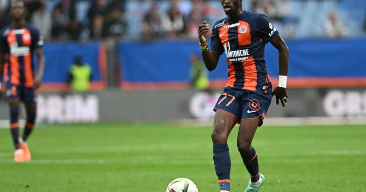 Yuri Vernidub iki oyunçunu komandadan uzaqlaşdırır