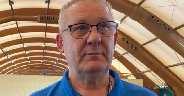 Millimiz Tarakanovla yollarını ayırdı