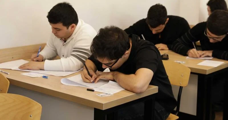 Hansı universitet qış imtahanlarına yaxşı hazırlaşıb...