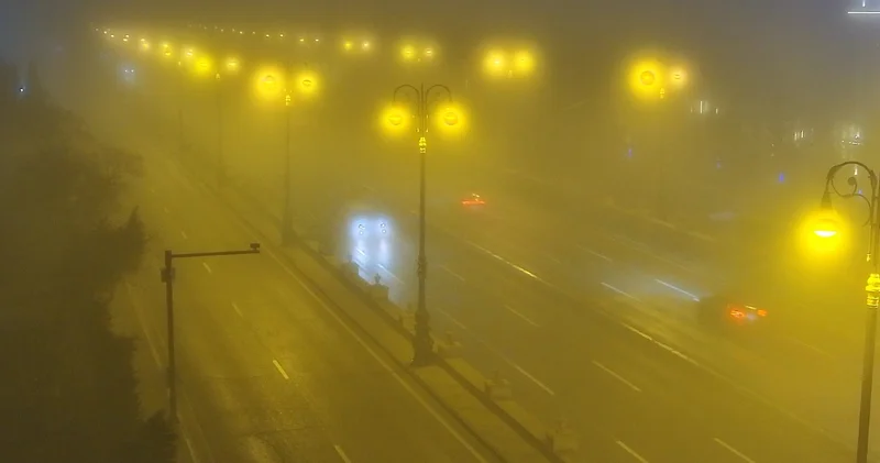 Bakıda dumana görə sürət həddi endirilib FOTO