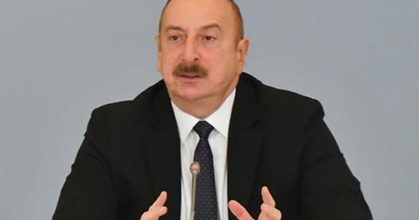 İlham Əliyev jurnalistlərə səsləndi Xarici kəlmələrdən istifadə etməyin