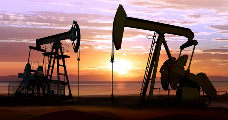 Dünya bazarlarında neft cüzi ucuzlaşıb