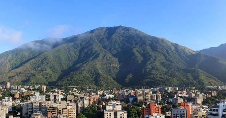 Venesuela xarici işlər naziri ölkənin qələbəsini elan etdi