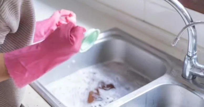 Boruları anında açan məhsul: Sirkə və soda deyil!