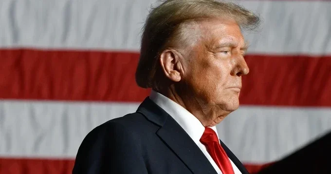 Трамп заявил, что не верит в удар Киева по резиденции Путина