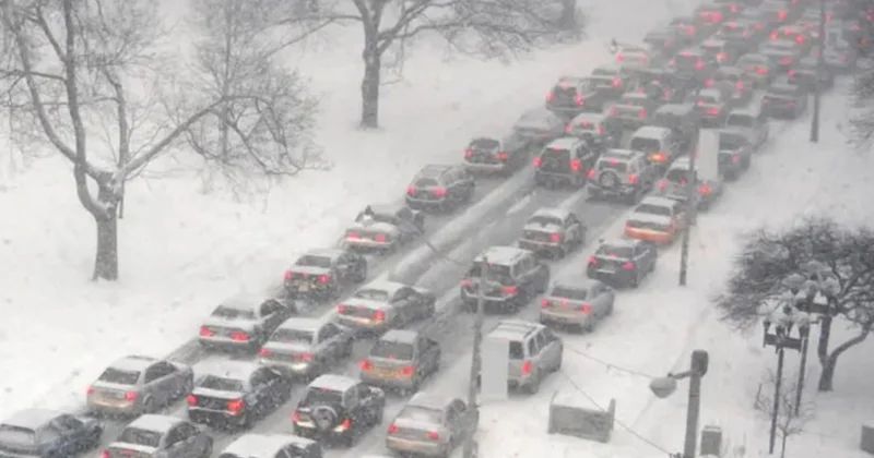 Paris yollarında rekord uzunluqda tıxac qeydə alınıb