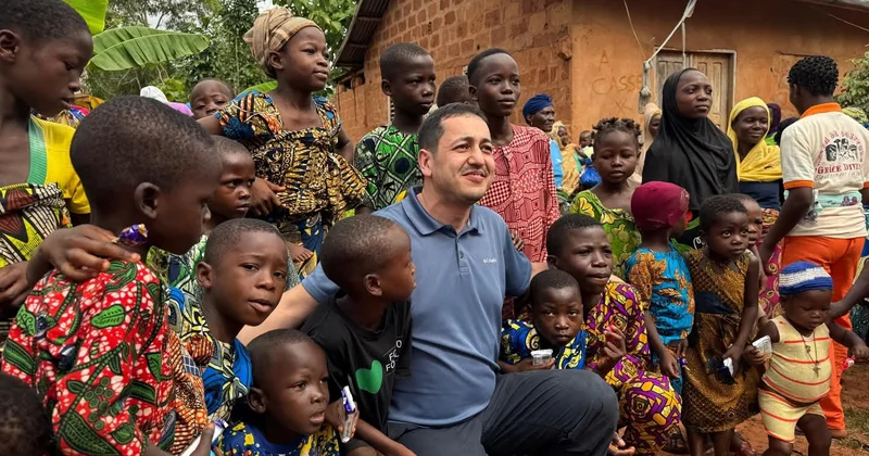 Suyun Yolu: Afrikada İnsan, Tarix və Psixi Dözümlülük FUAD BƏŞİROVUN AFRİKA TƏƏSSÜRATLARI