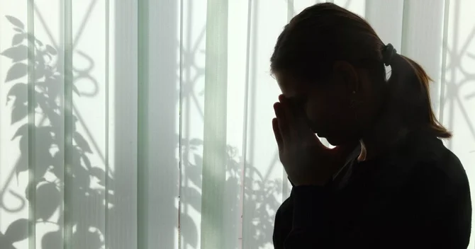 Gənclər arasında beyin qansızması niyə artıb? Həkimdən vacib AÇIQLAMALAR