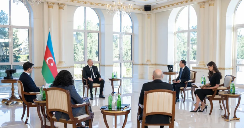Президент Ильхам Алиев дал интервью местным телеканалам (ФОТО)