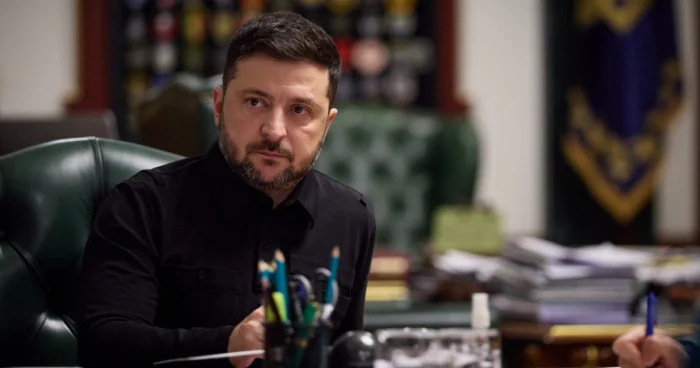 Zelenski: “İki ssenariyə hazırlaşırıq”