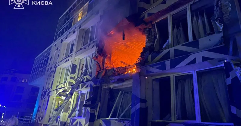 Kiyevdə xəstəxanaya zərbə endirilib: ölən və yaralananlar var