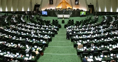 İran hökuməti geri çəkildi: Maaşlar artır, subsidiya çoxaldılır, vergi azaldılır