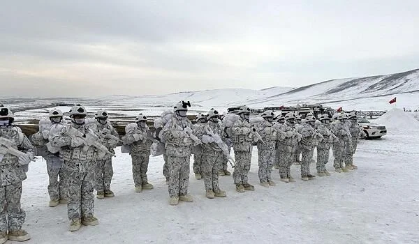 Ordumuz “düşmən”in canlı qüvvəsini məhv etdi