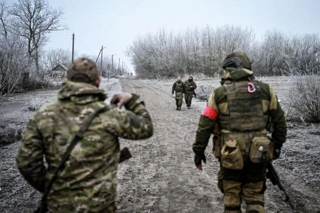 Putin Kursk vilayətindəki vəziyyəti “çox çətin” adlandırıb