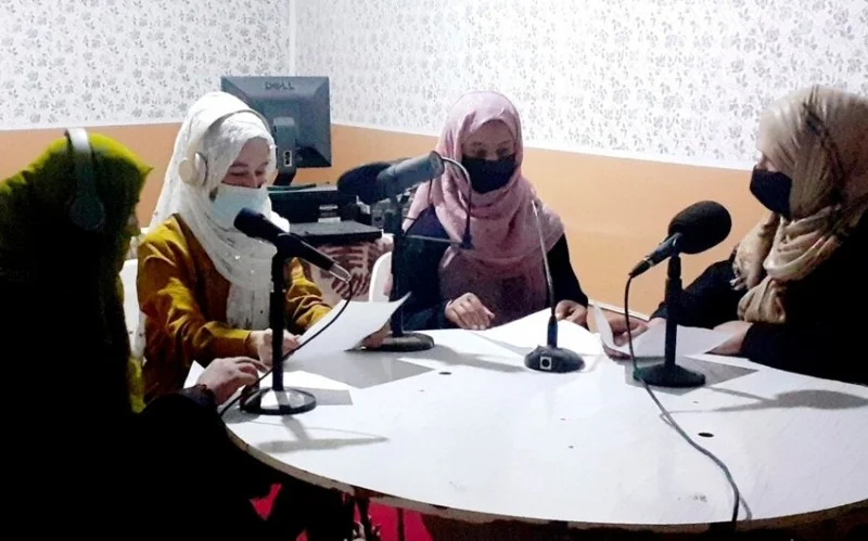 “Taliban” bu radiostansiyanı bağladı əməkdaşlar həbs edildi