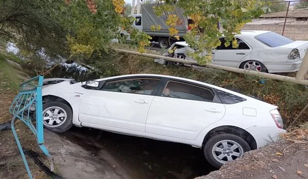 Bakıda “Prius”la Saipa toqquşdu: 3 ölü