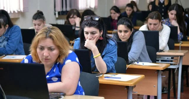 Sertifikasiyada bölgə müəllimi şəhər müəllimini geri qoya bilər MÖVQE
