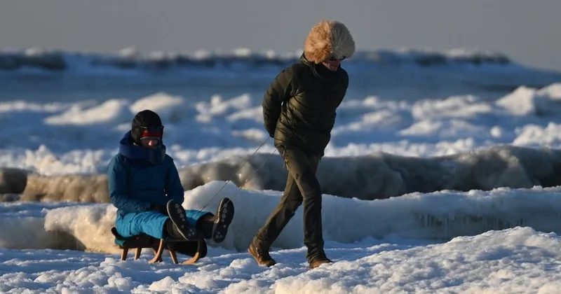 Soyuqdan dəniz də dondu Fotolar Video