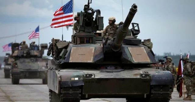 İki NATO ölkəsindən həmlə: tanklar Rusiya ilə sərhədə göndərildi