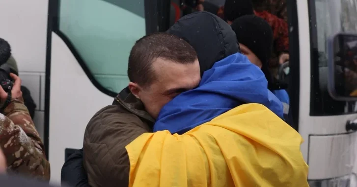 Зеленский сообщил об освобождении 157 украинцев в ходе обмена пленными