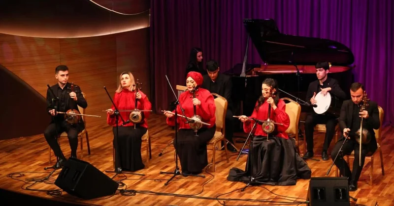 Azərbaycan muğamı layihəsi çərçivəsində xalq çalğı alətləri ifaçılarının konserti təqdim olunub FOTO