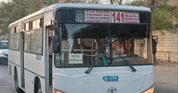 “Soyuq salon, çirkli oturacaqlar…” 141 saylı marşrutun fəaliyyətindən narazılıq