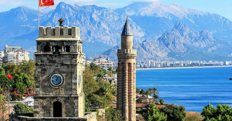 Ötən il Türkiyənin turizm gəlirləri 65 mlrd. dolları keçib