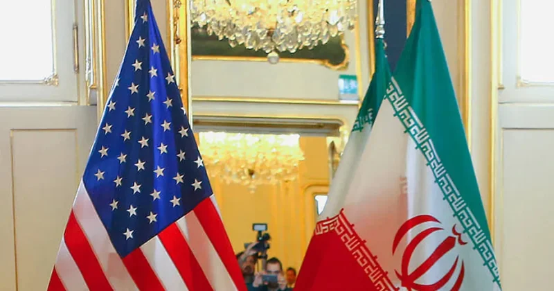 Переговоры Ирана и США: Аракчи летит в Маскат, люди Трампа в Дохе