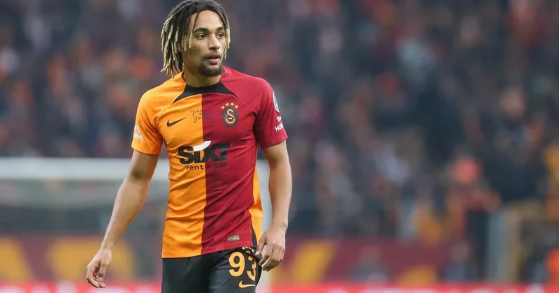 “Qalatasaray” 2 il öncə 30 milyon avroya satdığı futbolçunu geri qaytardı