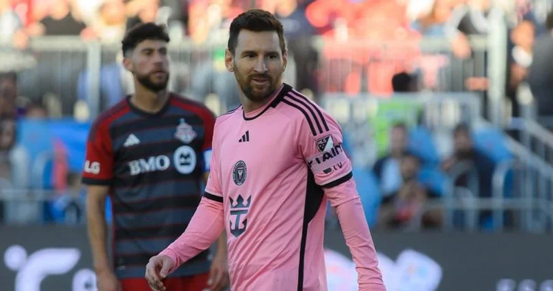 Messi mundial ərəfəsində baş məşqçisindən görün, nə istədi?