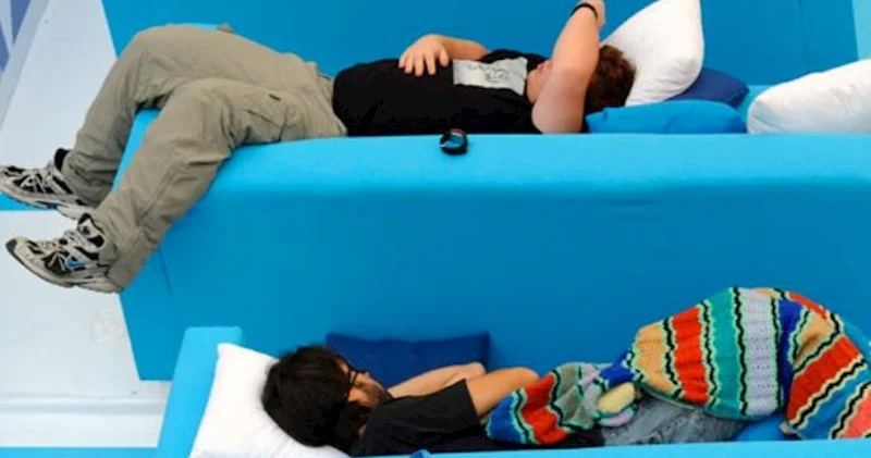 Azərbaycanda işçilərin günorta işdə yatması “siesta” mümkündürmü?