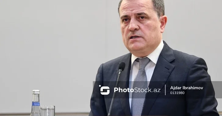 Джейхун Байрамов провел встречу с коллегой из ОАЭ