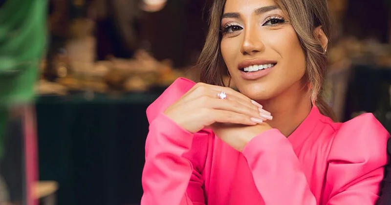 Ройа Айхан присоединилась к популярному тренду в TikTok ВИДЕО