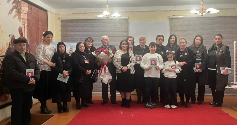 “Cəsur kəşfiyyatçı kitabının təqdimat mərasimi keçirildi FOTOLAR