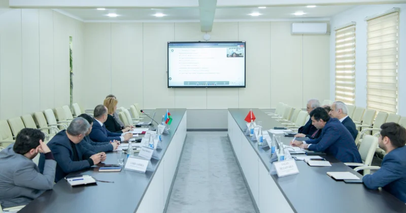 BMU Pekin Kimya Texnologiya Universiteti ilə əməkdaşlığını genişləndirir