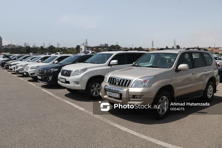 Служебные автомобили ряда госучреждений выставлены на аукцион ЦЕНЫ