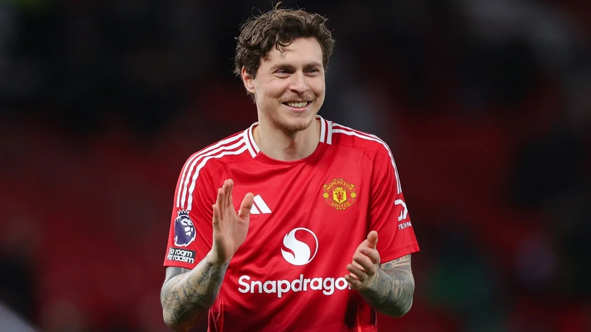 Viktor Lindelof səkkiz il sonra Mançester Yunayted dən ayrılır