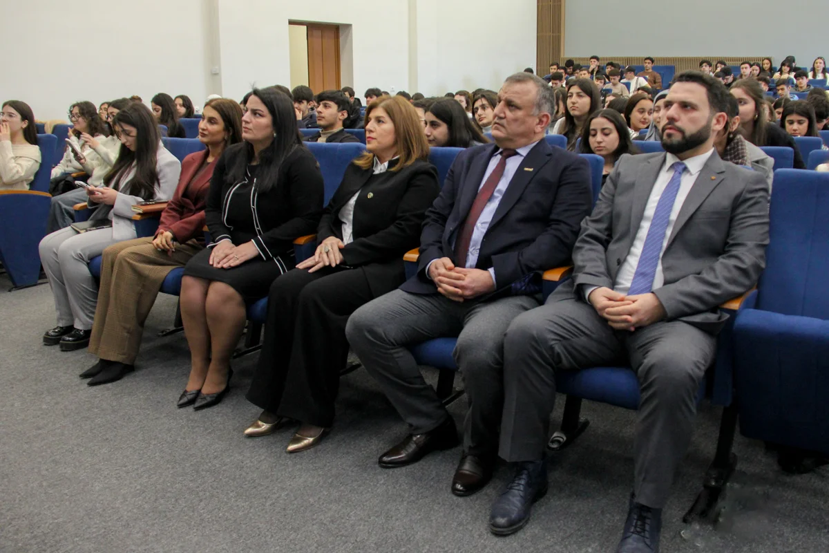 AKHA dan mühüm ADDIM Qarabağ Universitetinin tələbələrinə dəstək LAYİHƏSİ FOTO