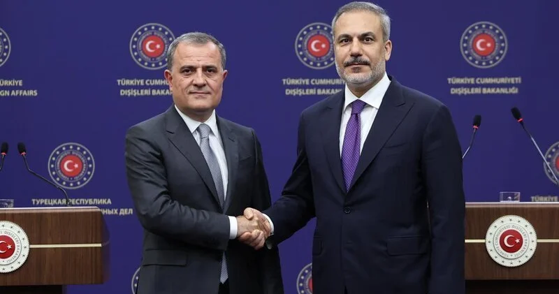 Bayramov Fidanla İranın Naxçıvana hücumunu müzakirə etdi
