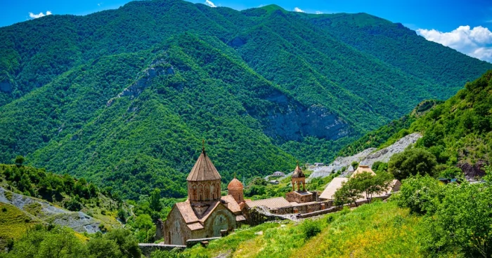 Qarabağ və Şərqi Zəngəzur turizm potensialı ilə zəngindir TURİZM EKSPERTİ
