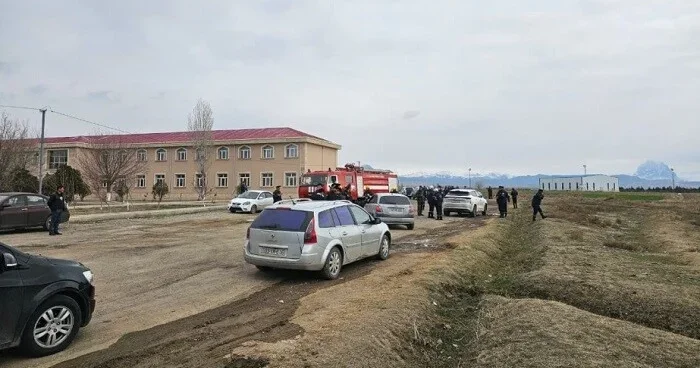 İran PUA sından biri məktəbin yaxınlığına düşüb Rəsmi