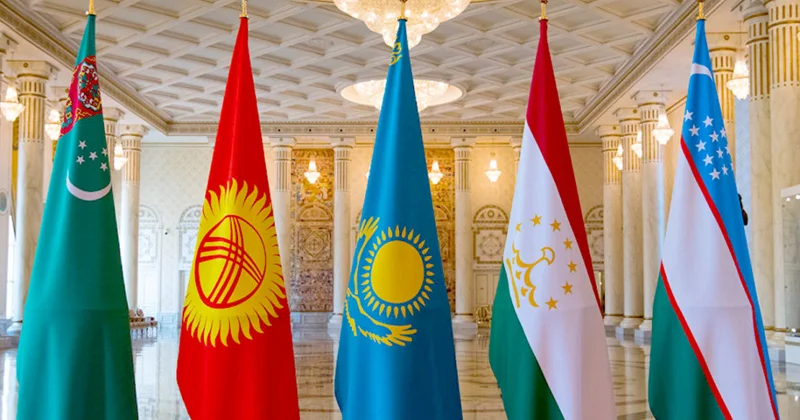 Правь, Британия, умами, и морями, и долами, и подземными дарами… в Центральной Азии Minval Politika